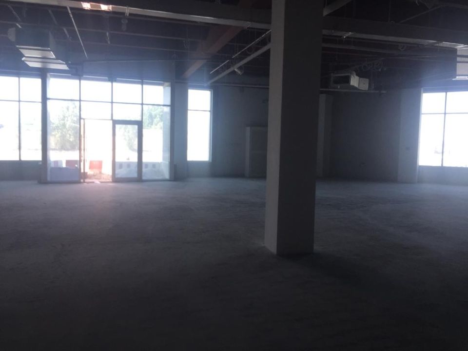 83,923 Sqft Showroom with Mezzanine Floor for Rent – Sajja, Sharjah  | RGEstate UAE
