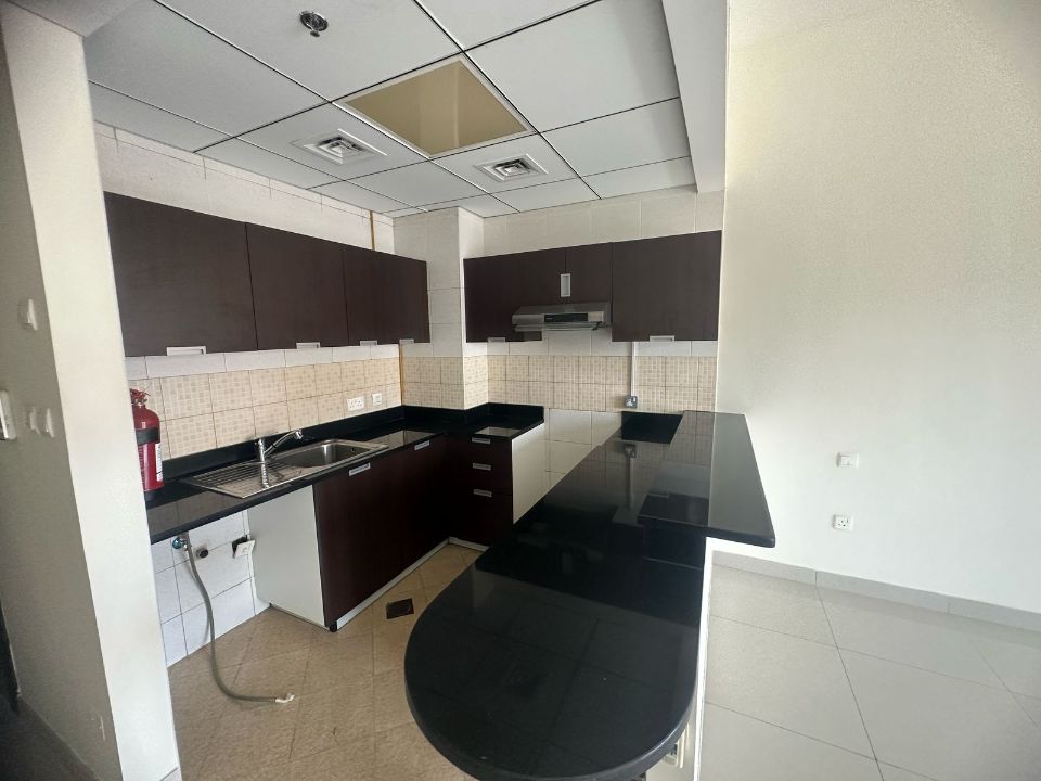 Spacious Layout | Best Price | Unfurnished  | RGEstate UAE