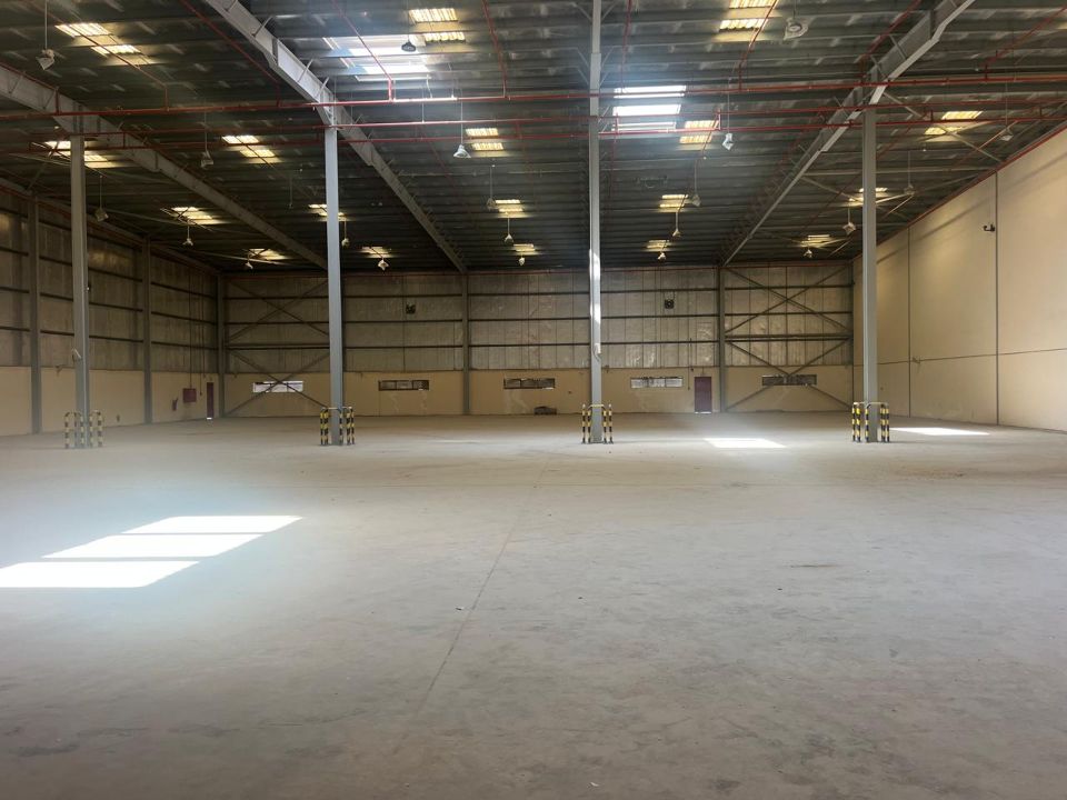 60,000 sqft Commercial Warehouse For Rent in JAFZA  | RGEstate UAE