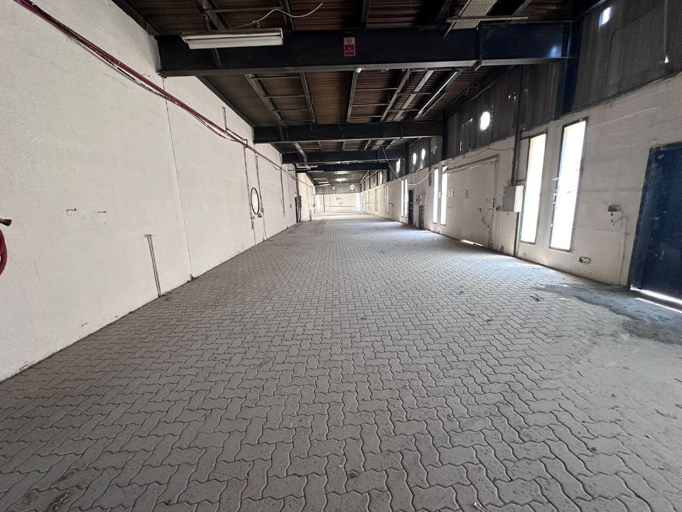 2,000 Sqft Warehouse with Office & Mezzanine Floor for Sale in Al Quoz  | RGEstate UAE