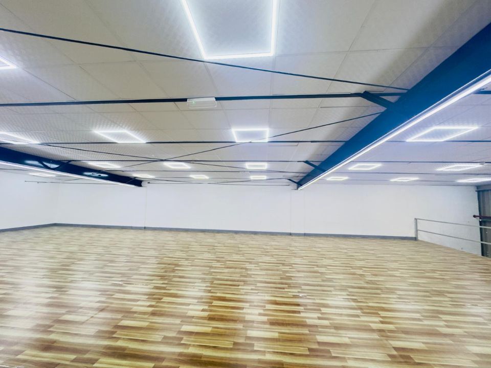 3,750 Sqft Warehouse With Mezzanine Floor For Rent In Ras Al Khor  | RGEstate UAE