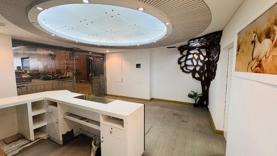 7,757 Sqft Warehouse with Mezzanine Floor for Rent in Al Quoz  | RGEstate UAE