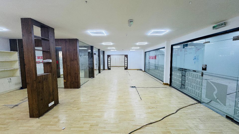 7,757 Sqft Warehouse with Mezzanine Floor for Rent in Al Quoz  | RGEstate UAE