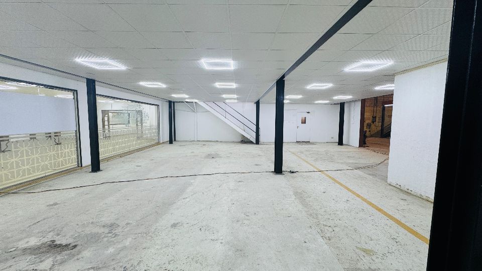 7,757 Sqft Warehouse with Mezzanine Floor for Rent in Al Quoz  | RGEstate UAE