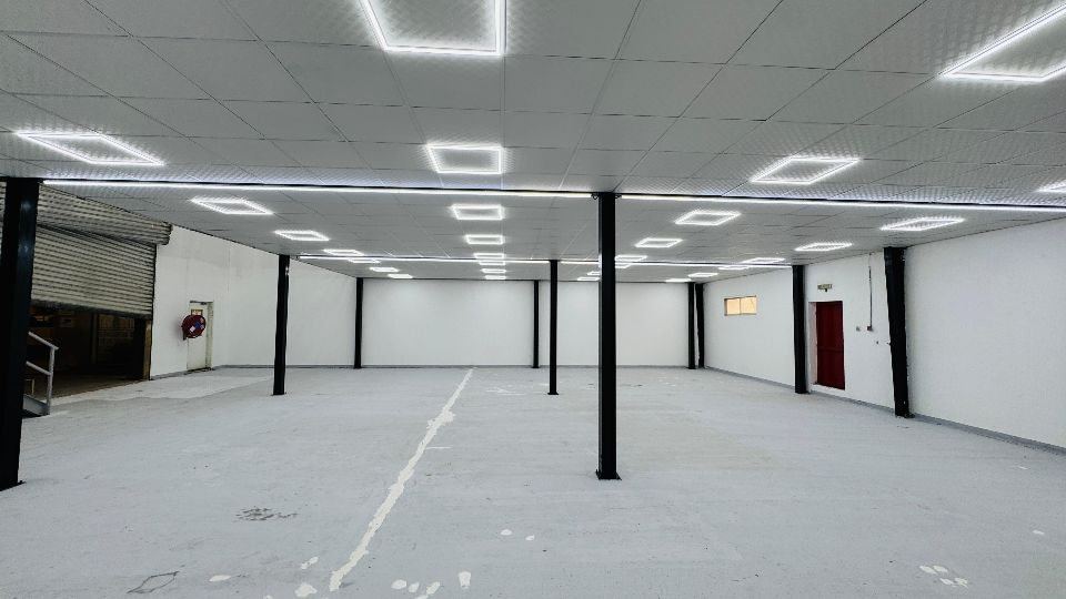 4,950 Sqft Warehouse with Mezzanine Floor for Rent in Al Quoz  | RGEstate UAE