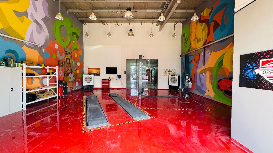 Tax Free 1,850 Sqft Warehouse with Mezzanine Floor for Rent in Al Quoz  | RGEstate UAE