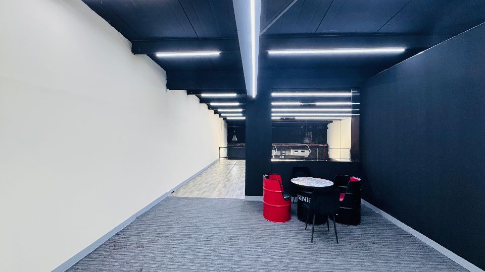 Tax Free 3,330 Sqft Warehouse with Mezzanine Floor for Rent in Al Quoz  | RGEstate UAE