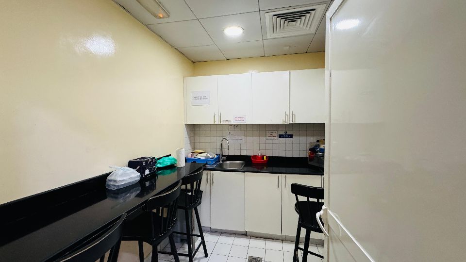 8,800 Sqft Warehouse with Ready Facilities for Catering or Bakery for Rent in Al Quoz  | RGEstate UAE