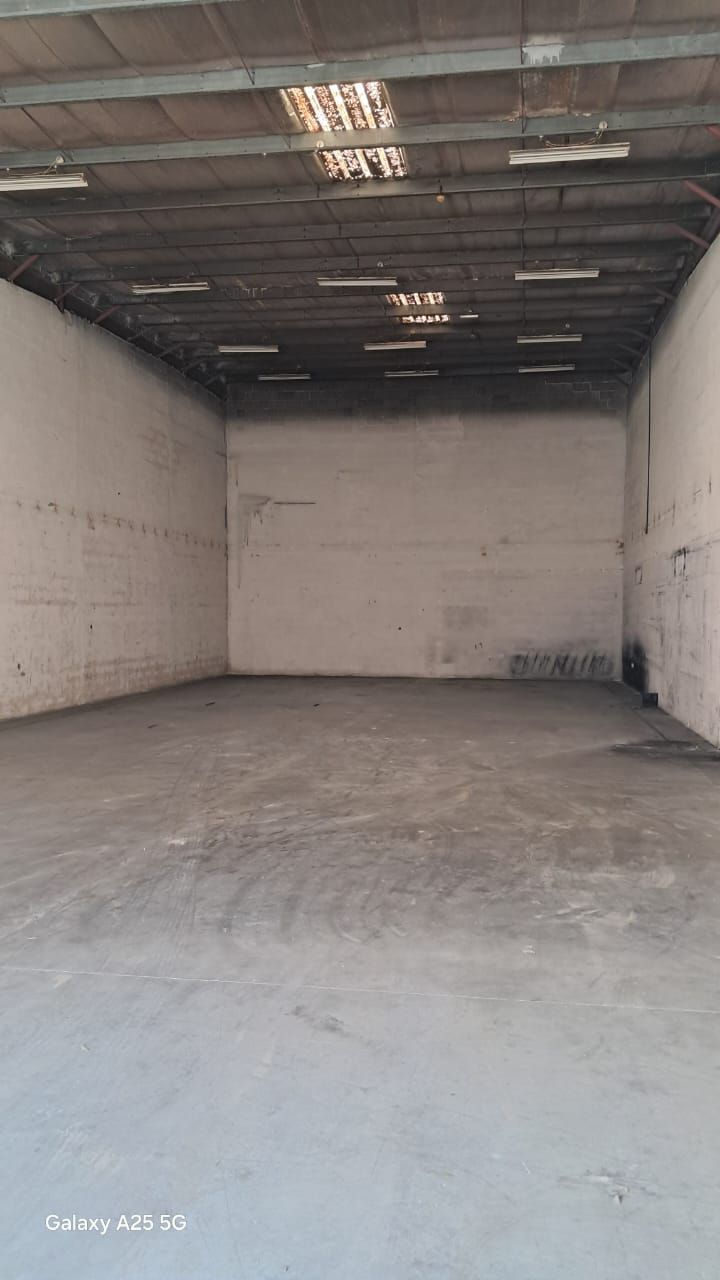 9000 Warehouse For Rent at sharjah industrial area 18  | RGEstate UAE