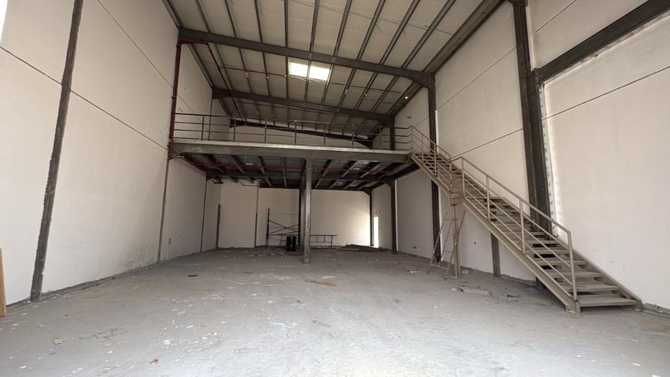 Freehold 16,000 Sq Ft Brand New Warehouse with Mezzanine Floor for Sale – Sajja, Sharjah  | RGEstate UAE
