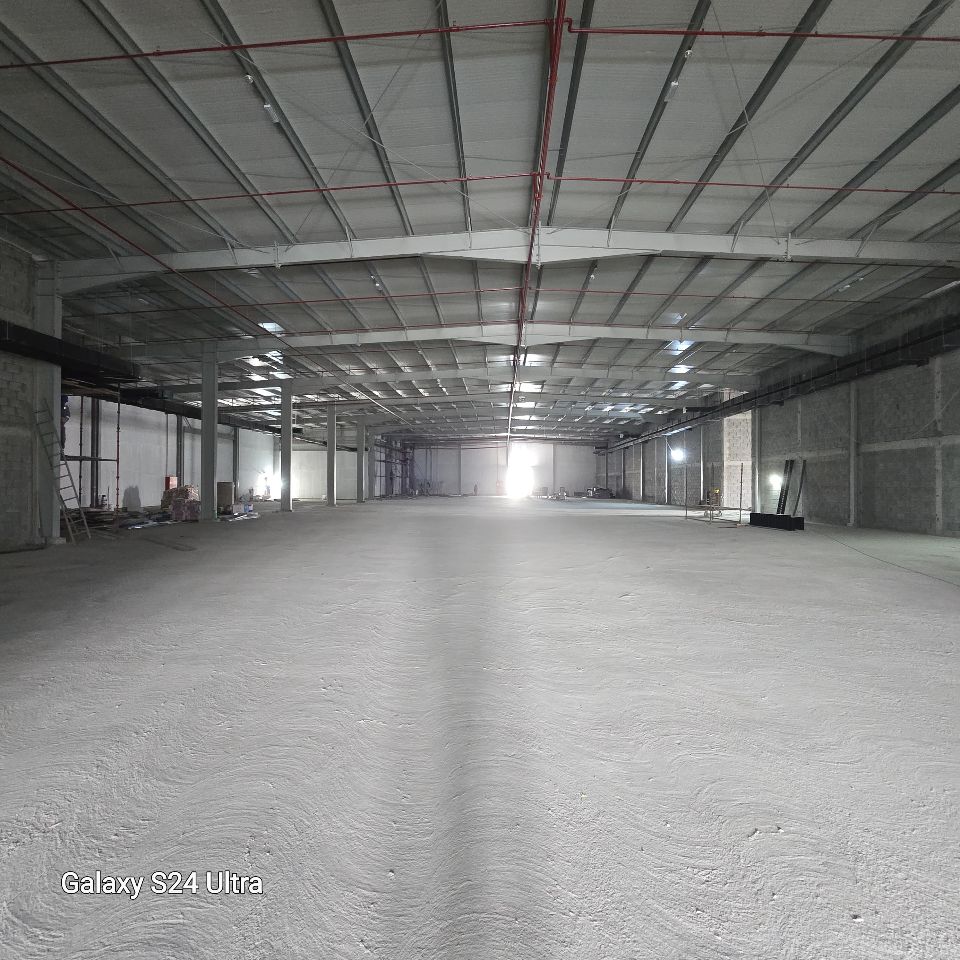 85,000 sqft Plot 42,000 sqft Showroom and Hypermarket For Rent in DIC  | RGEstate UAE
