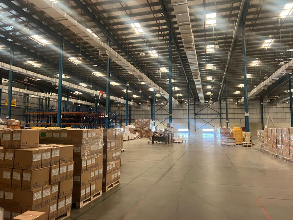 210,000 sqft Plot and 185,000 sqft Warehouse For Sale in JAFZA  | RGEstate UAE