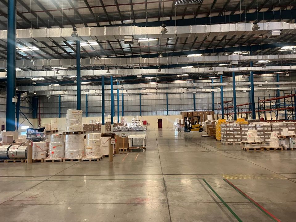 210,000 sqft Plot and 185,000 sqft Warehouse For Sale in JAFZA  | RGEstate UAE