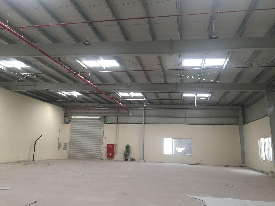 1000 kW Power and 90,000 sqft Commercial Warehouse For Rent in DIC
  | RGEstate UAE
