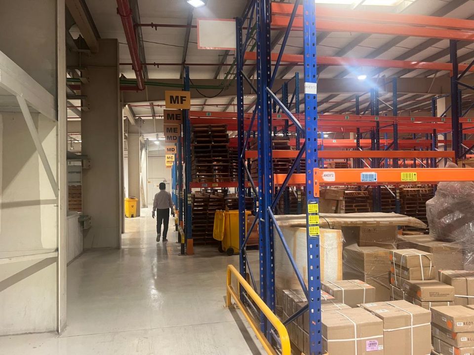 135,000 sqft Warehouse For Rent in JAFZA  | RGEstate UAE