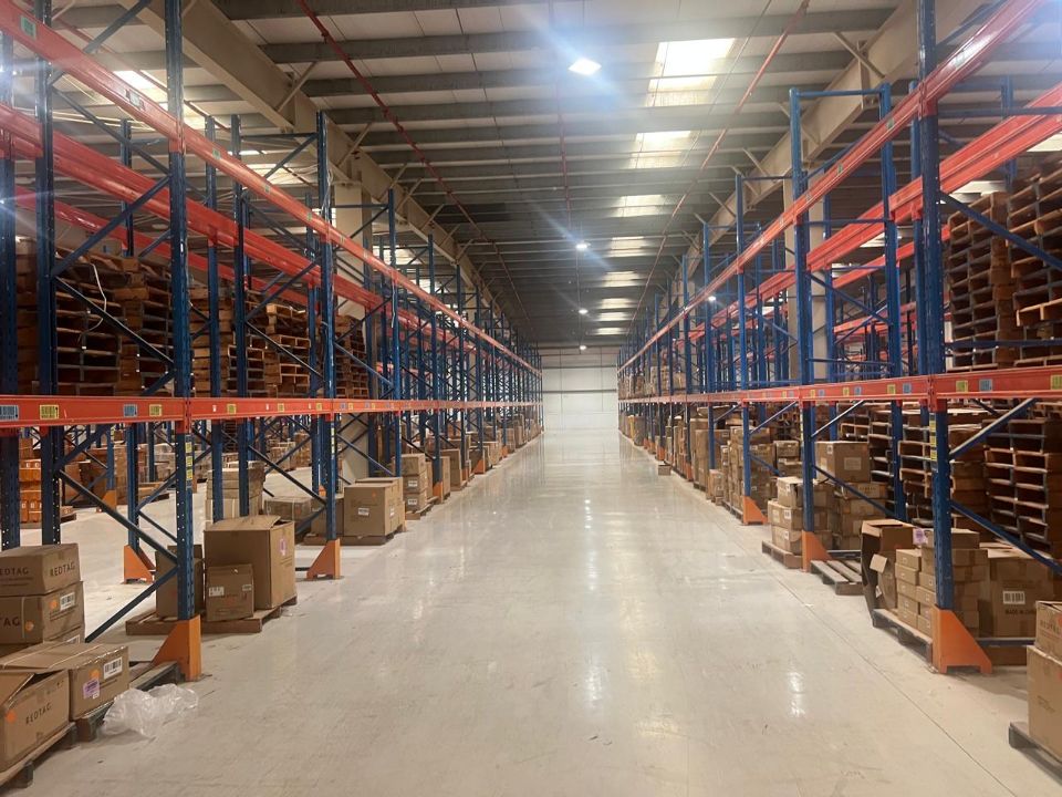 135,000 sqft Warehouse For Rent in JAFZA  | RGEstate UAE