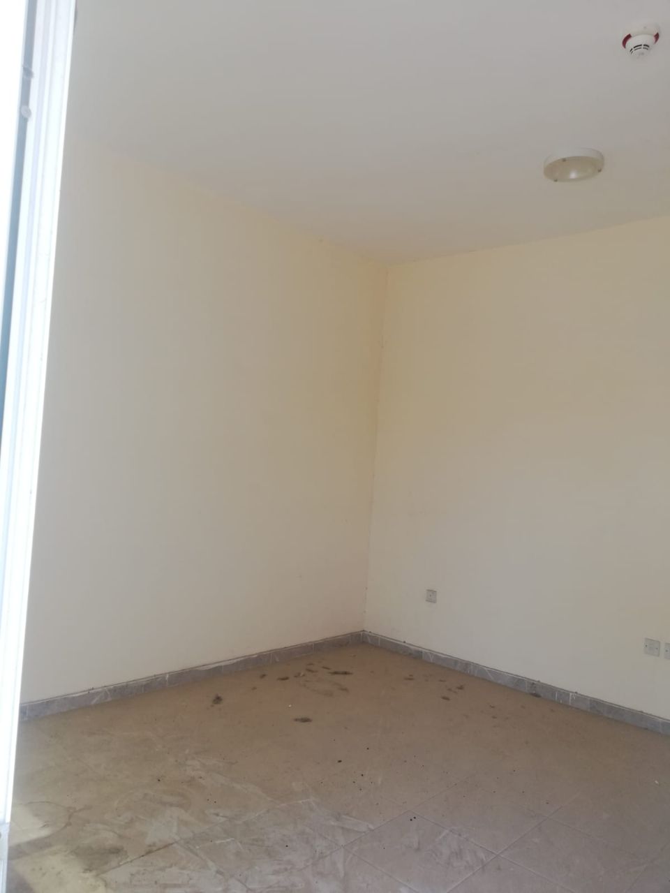 32,000 Sqft Shop with Shed, Office & Labour Room For Sale in Sajja, Sharjah  | RGEstate UAE