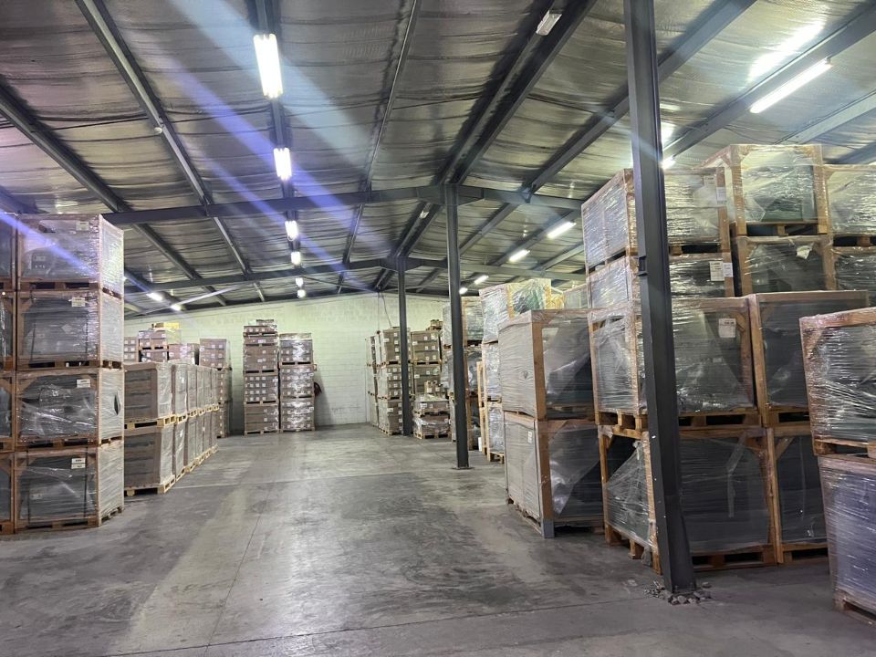 150,000 sq. ft. Plot 85,000 sqft Warehouse For Sale in JAFZA North  | RGEstate UAE