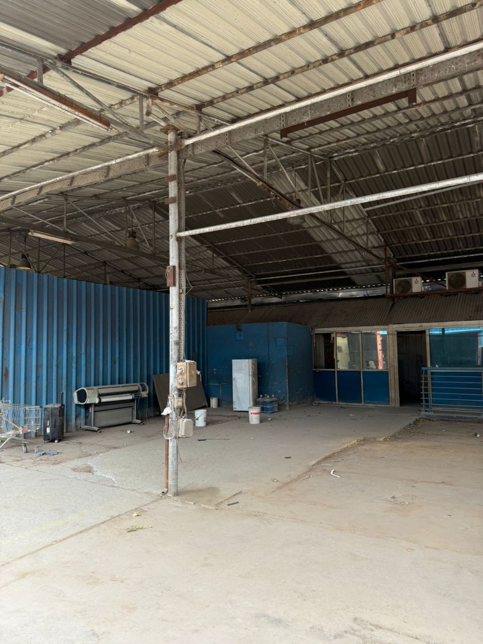 21,400 Sq Ft Plot with 7,632 Sq Ft Warehouse for Rent in Umm Ramool, Dubai  | RGEstate UAE