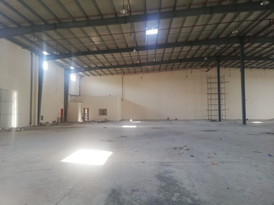 Brand New 45,200 Sq. Ft. Warehouse with 700 kW High Power for Rent in Umm Al Quwain  | RGEstate UAE