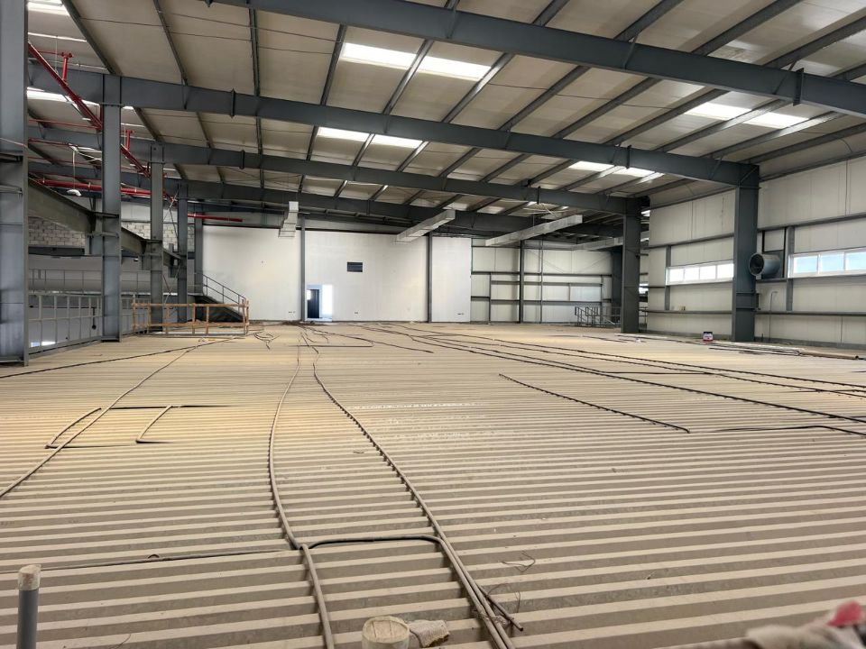 120,000 sqft Plot and 89,000 sqft Warehouse For Sale in DIC  | RGEstate UAE